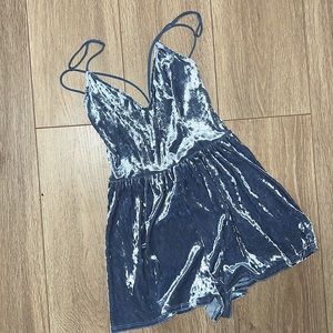 Velvet romper